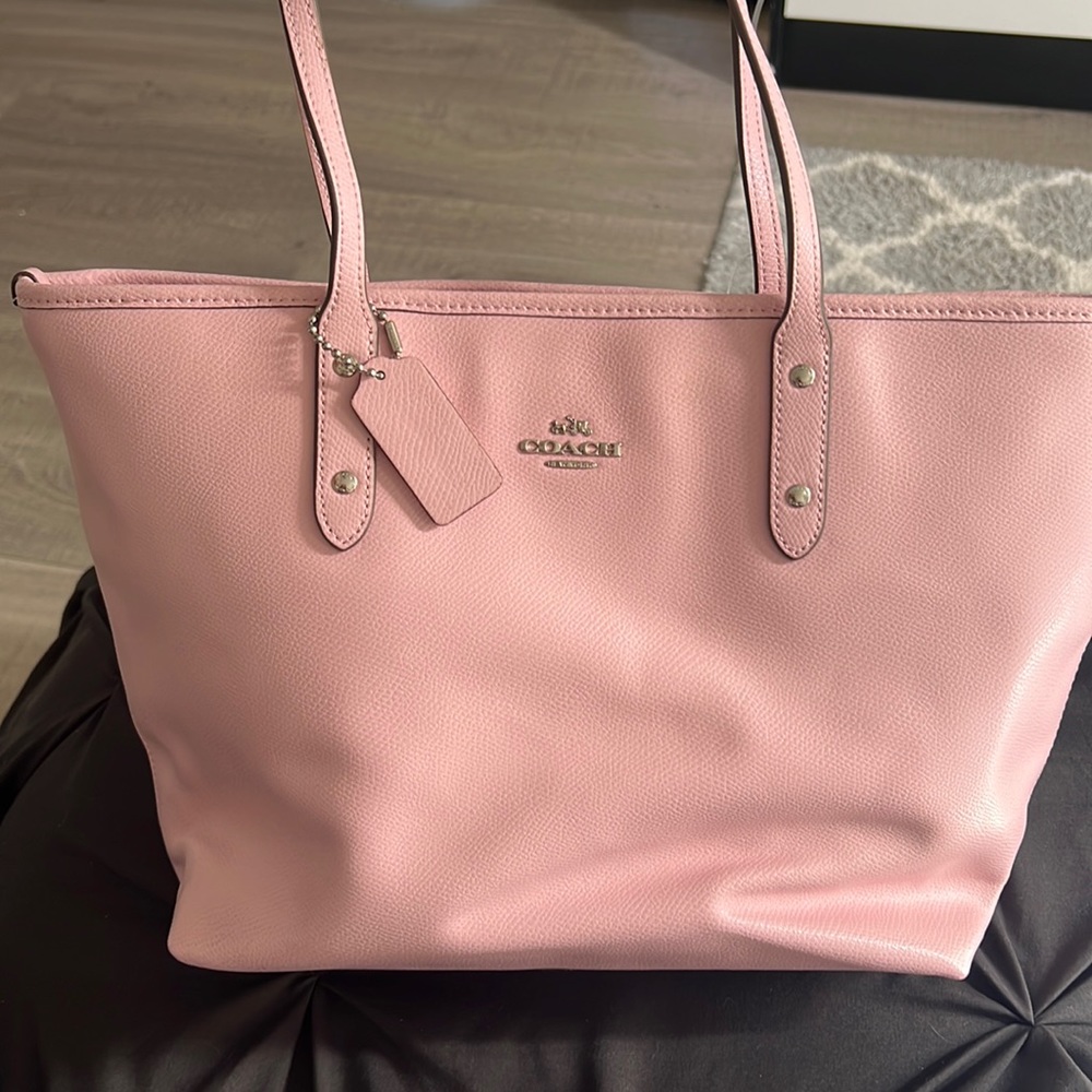 Coach leather purse